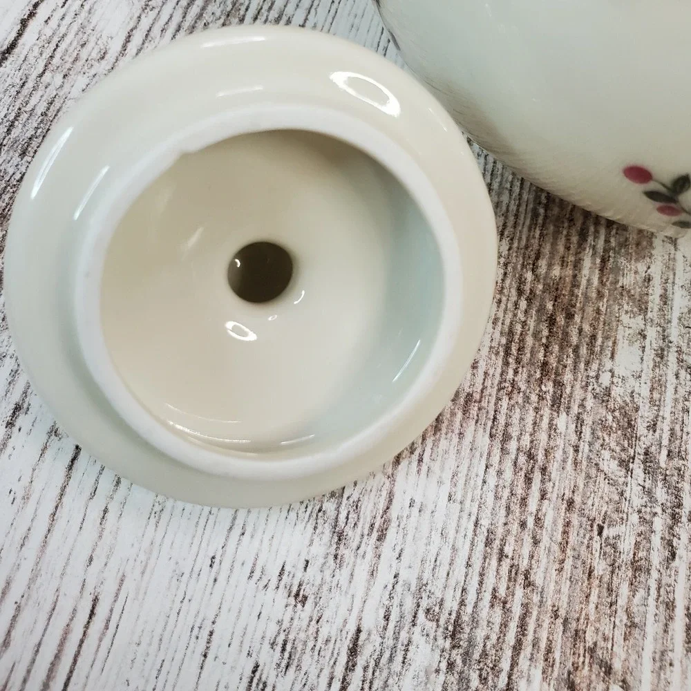 Eschenbach Bavaria Germany Elfenbein Porzellan Sugar Bowl w Lid Floral 2 Handle